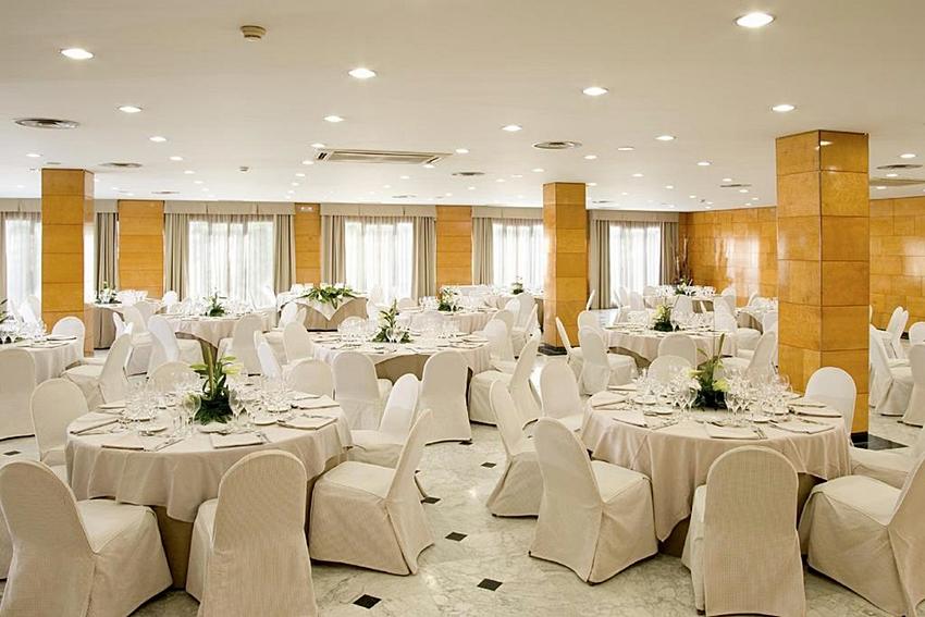 Hotel Nh Ciutat De Reus Zewnętrze zdjęcie