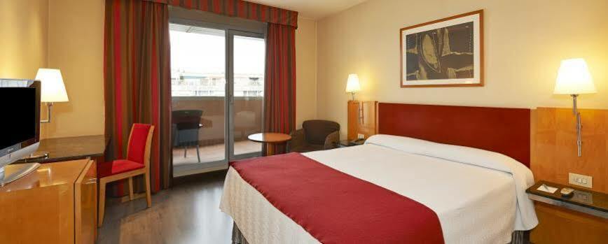 Hotel Nh Ciutat De Reus Zewnętrze zdjęcie